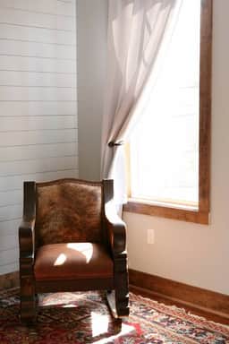 Light Horse Inn: Suite 5 - Image 4