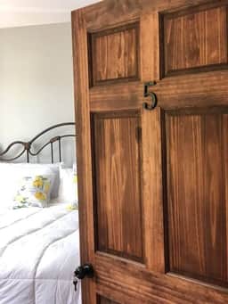 Light Horse Inn: Suite 5 - Image 5