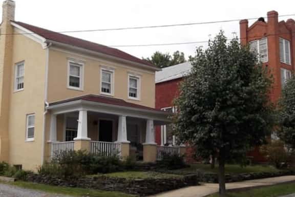 Vacation Rental: Schilling House - Image 1