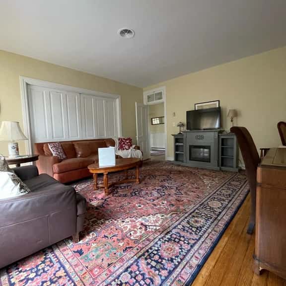 Merchants Flat - Image 1