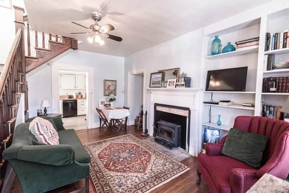 Vacation Rental: Armory Quarters A - Image 5