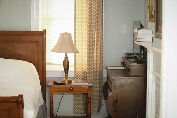 Light Horse Inn: Suite 2 - Image 2