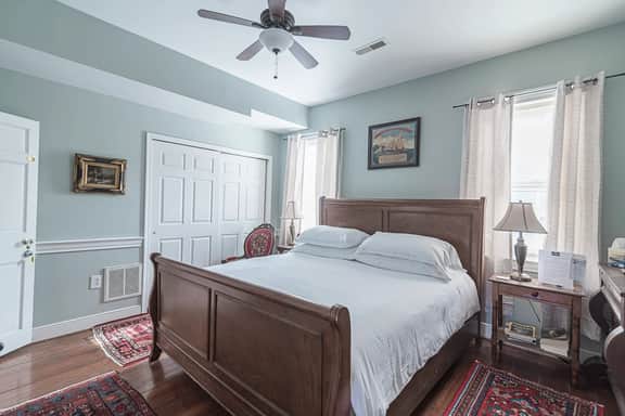 Light Horse Inn: Suite 2 - Image 4