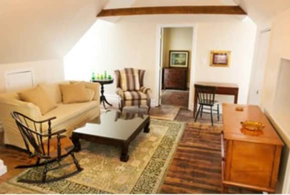 Light Horse Inn: Suite 3 - Image 2