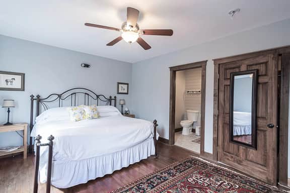 Light Horse Inn: Suite 5 - Image 2